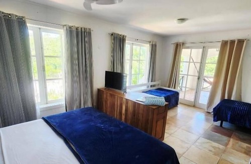Praia Rasa Hotel | La Marina Resort