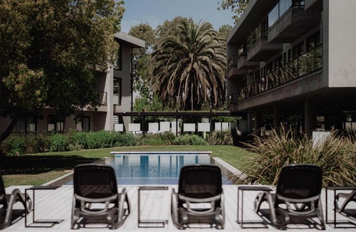Rio Cuarto Hotel | La Urumpta Hotel, AKEN MIND