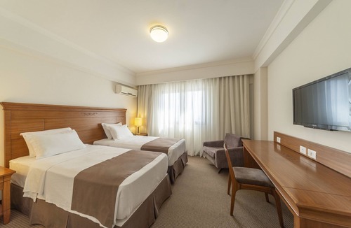 Centro Hotel | Laghetto Villa Moura