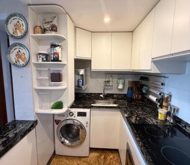 Smin Apartment | Lakeside Apartamento beira-lago