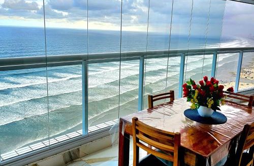 Boqueirao Apartment | Lamore