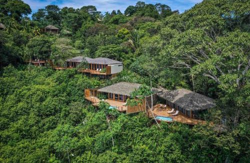Cabo Matapalo Hotel | Lapa Rios Lodge