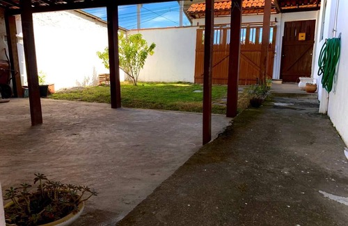 Baixo Grande House | Large house with barbecue and garage.