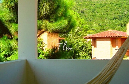 Ponta das Canas House | Large house in gated community 500mts from the beach