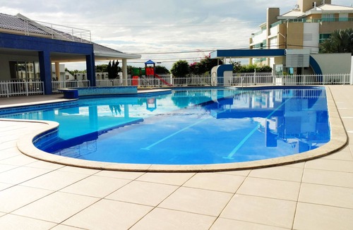 Ingleses Norte Apartment | Large penthouse with private pool facing the sea