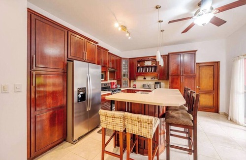 Playa Hermosa Condo | Las Brisas 2-1 3 BR Beach-Front Condo Salt-Water Pool & Walk to Playa Hermosa 6 Guests