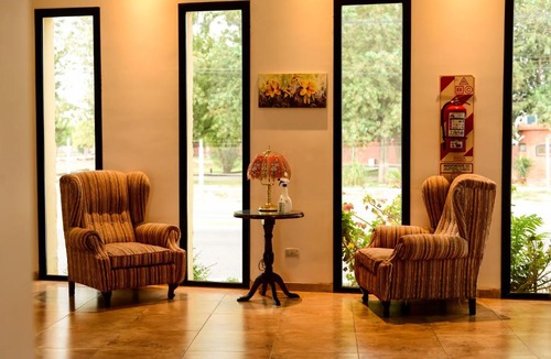 Colonia Catriel Hotel | Las Moras Catriel