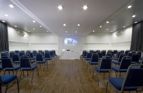 Gloria Hotel | Le CanarD Joinville