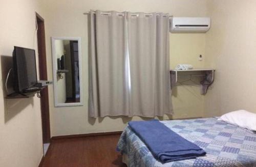 Parque das Palmeiras Hostel | Le Monde Hostel - Suites e Camas