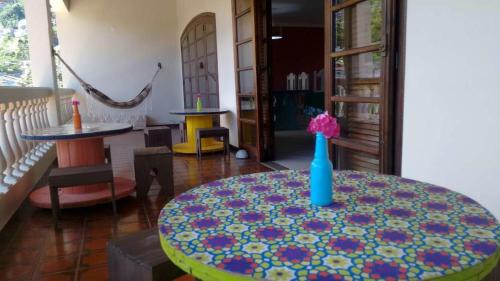 Parque das Palmeiras Hostel | Le Monde Hostel - Suites e Camas