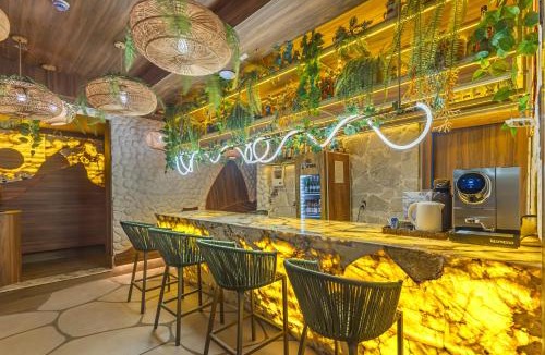 Leblon Hostel | Leblon Beach Hostel