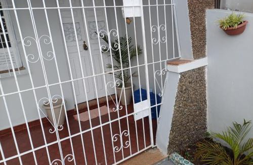 Telegrafo House | Linda casa 3 quartos a 5 minutos da COP
