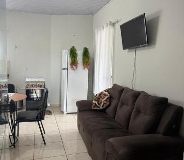 Vila Sofia Apartment | Linda casa e funcional prox Br 060 Go e ao Centro