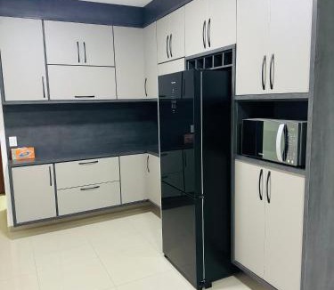 Tatui House | Linda casa em condomínio