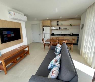Canto Grande Apartment | Linda Cobertura Duplex 3 suítes 150 metros do mar