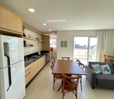Canto Grande Apartment | Linda Cobertura Duplex 3 suítes 150 metros do mar