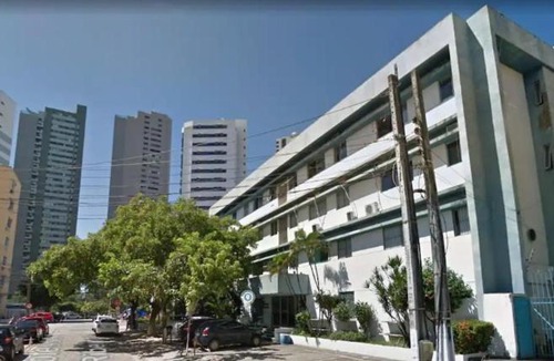 Boa Viagem Apartment | Lindo APARTAMENTO com Varanda à 100m - Praia de BOA VIAGEM