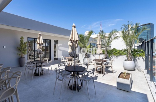 Centro Apartment | Lobie Bueno Studios Lifestyle