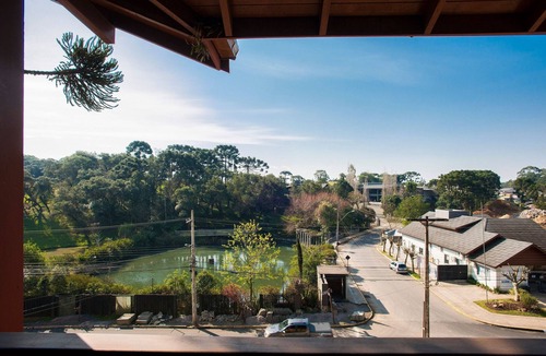 Floresta Ski Chalet | LOCAR-IN GRAMADO- Chalés Hill Top