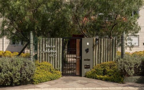 Floresta Apartment | LOCAR-IN GRAMADO- Maria Antonia