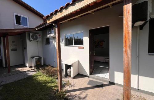 Campeche Leste Apartment | Loft Canarinho - Praia do Campeche