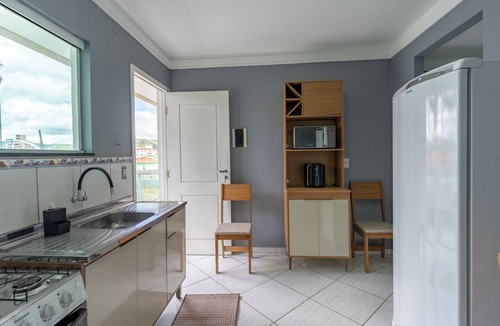 Rio Caveiras Apartment | Loft com ótima localização,Wi-Fi e ar-condicionado