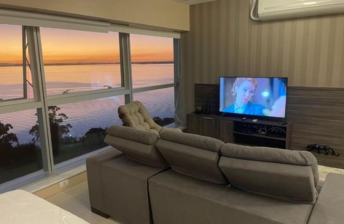 Cristal Apartment | Loft com vista incrível no Barra Shopping