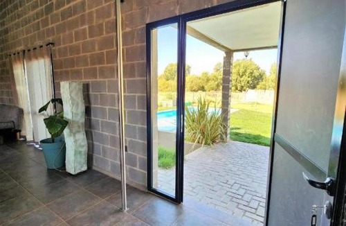 General Roca House | Loft con Piscina frente al Río Negro