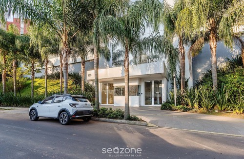 Petropolis Apartment | Loft de luxo com Garagem no Petrópolis AHO1402