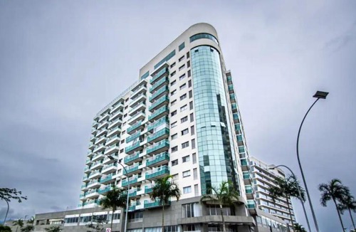 Jacarepagua Apartment | Loft em prédio sofisticado