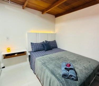 Bela Vista Apartment | Loft encantador D - 8 km de Floripa