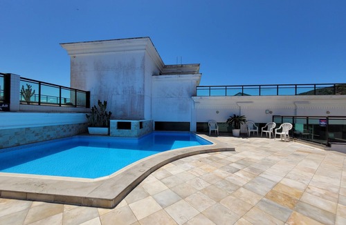 Prainha Apartment | Loft right on the sand at Prainha in Arraial do Cabo