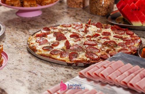 Londrina Hotel | Londres Royal Hotel - Cama de alvenaria