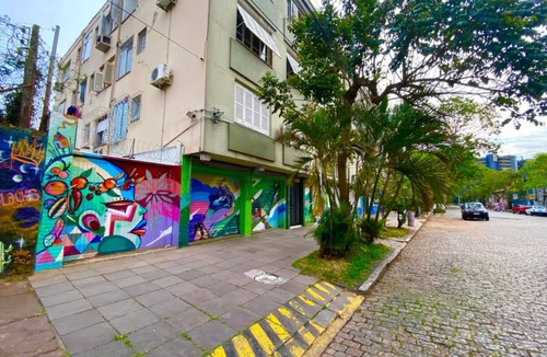 Cidade Baixa Apartment | Long live the Lower City!