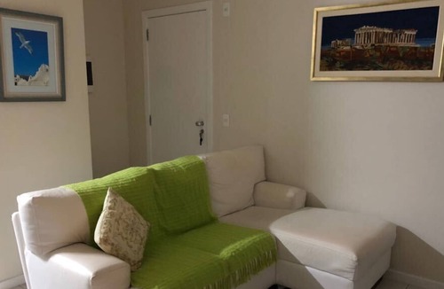 Ingleses do Rio Vermelho Apartment | Lovely apartment 100m from the beach and 50m from centrinho dos Ingleses.