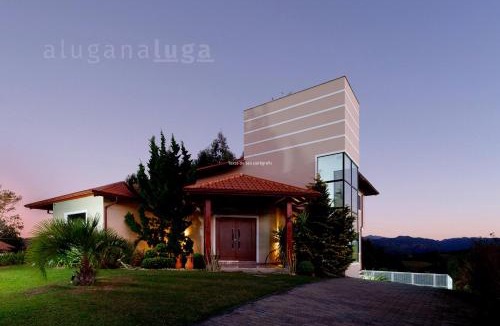 Rancho Queimado House | LUGA Exclusive Mansion with Panoramic View