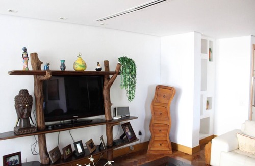 Copacabana Apartment | Luxury and sophistication with ocean views.
