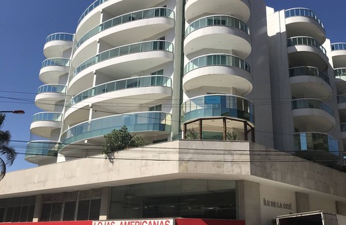 Centro Apartment | Luxury apartment with 3 suites, 30 meters from Praia do Forte beach.