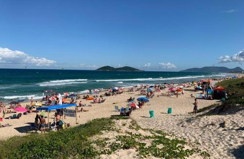 Lagoa Pequena Apartment | Luxury at the beach!Wi-Fi500Mpbs