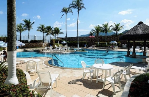 Recreio dos Bandeirantes Condo | Luxury beachfront apartment