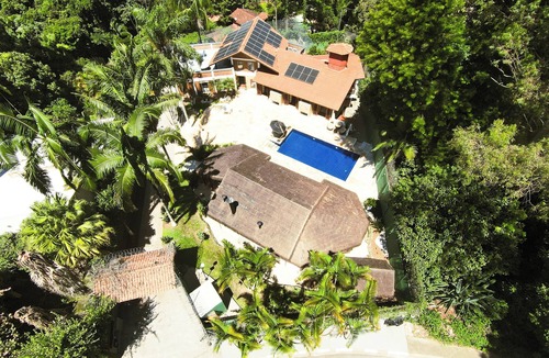 Cotia House | Luxury House 2500m² in Granja Viana