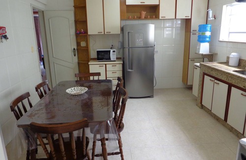 Centro Apartment | MAKE YOURSELF AT HOME! Spacious, 4 bedrooms, air conditioning, free Wi-Fi, close to the street market!