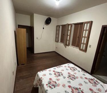 Afonso Pena Apartment | Mansão Big John acomodação 12 pessoas