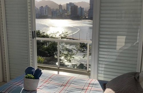 Canto da Praia House | Mansão com com Piscina e Incrivel Para o Mar e Cidade de Itapema