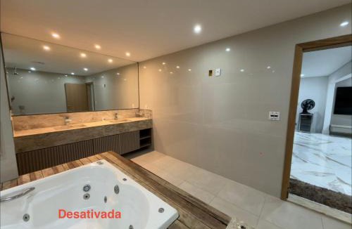 Cantagalo House | Mansão da Montanha