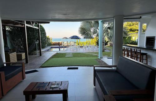 Balneario Camboriu House | Mansão de verão luxuosa na Praia do Estaleirinho