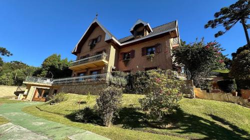Loteamento Jardim Veu da Noiva House | Mansão dos Alpes em Campos do Jordão