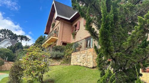 Loteamento Jardim Veu da Noiva House | Mansão dos Alpes em Campos do Jordão