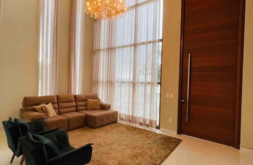 Capitolio House | Mansão Exclusiva em Escarpas do Lago