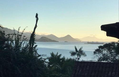 Portogalo House | Mansão Panorâmica Angra dos Reis
